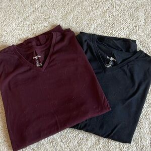 Men’s soft cotton v neck tee sz XXL